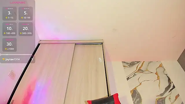 zandra milf  online show from January 24, 3:02 pm