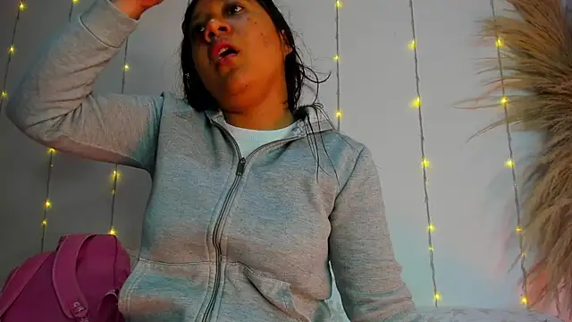 Maisa issa online show from March 7, 12:57 pm