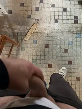 Snapshot of mj23641 chatting on February 14, 3:42 pm mj23641 online show from February 14, 3:42 pm