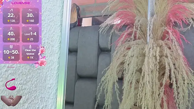 JESSYCORTES online show from March 10, 1:43 am