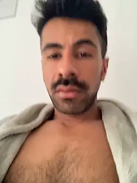 Lucascacaca online show from March 10, 2:00 pm