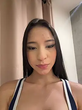 Snapshot of Sarah_cam06 chatting on May 20, 11:55 pm Sarah cam06 online show from May 20, 11:55 pm
