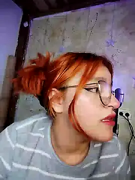 SophiaWeestt99 online show from January 20, 5:26 am