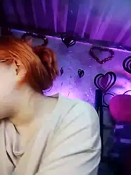 SophiaWeestt99 online show from February 8, 4:25 am