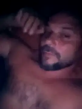 Snapshot of Javierchico chatting on June 11, 4:32 am Javierchico online show from June 11, 4:32 am