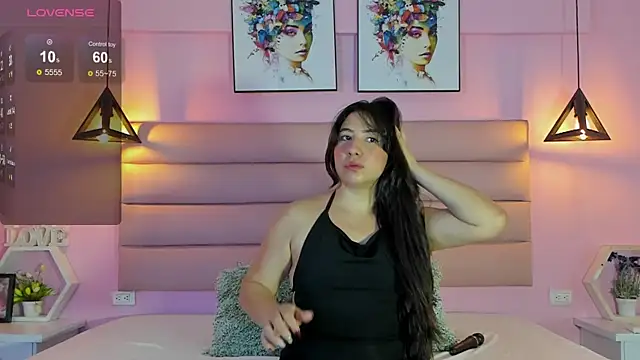 Snapshot of Katta_Gil chatting on February 8, 12:17 am Katta Gil online show from February 8, 12:17 am