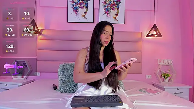 Snapshot of Katta_Gil chatting on February 19, 1:17 pm Katta Gil online show from February 19, 1:17 pm