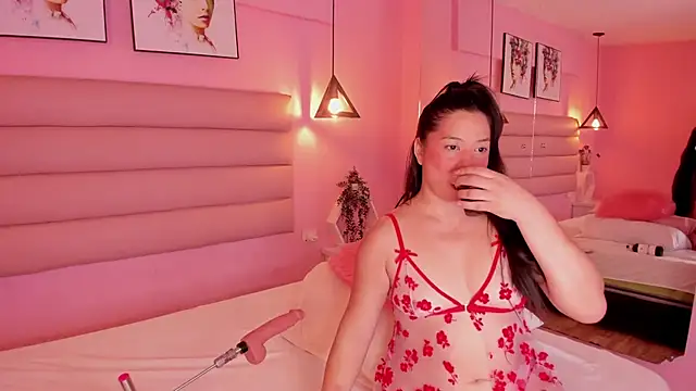 Snapshot of Katta_Gil chatting on October 17, 12:41 pm Katta Gil online show from October 17, 12:41 pm