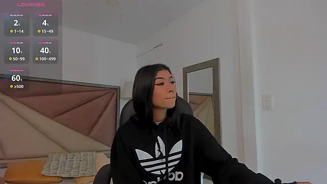 ZaraLim online show from March 10, 12:15 pm