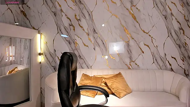 RebeccaHudson online show from February 25, 7:56 pm