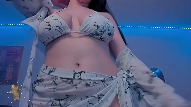 Snapshot of Taste_Jennyy chatting on December 11, 4:07 am Taste Jennyy online show from December 11, 4:07 am