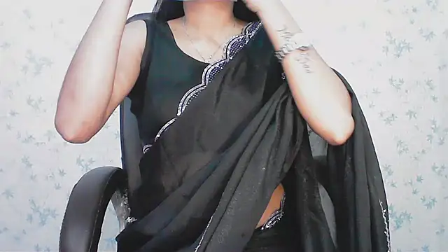 collage hoty online show from February 11, 3:00 am