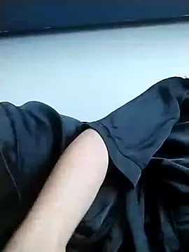 Snapshot of ladyrrr chatting on October 20, 12:16 pm ladyrrr online show from October 20, 12:16 pm