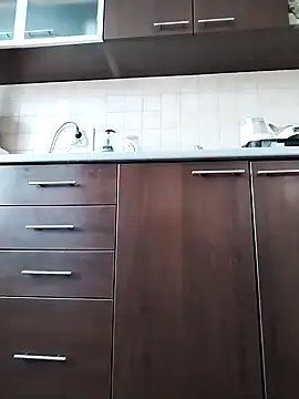 Snapshot of ladyrrr chatting on March 12, 7:36 am ladyrrr online show from March 12, 7:36 am