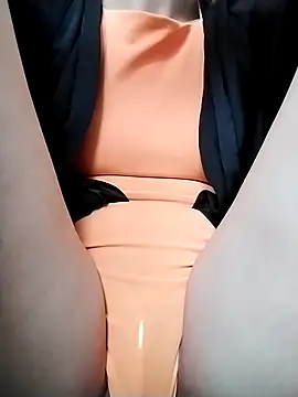 Snapshot of ladyrrr chatting on March 18, 12:52 pm ladyrrr online show from March 18, 12:52 pm