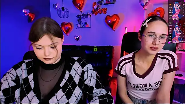 nikole kitt online show from March 6, 7:43 pm