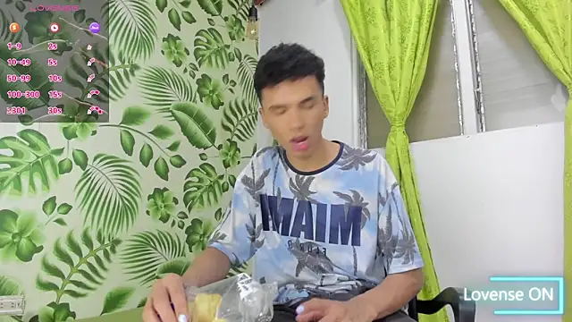 SEANTROYY online show from January 28, 10:12 pm