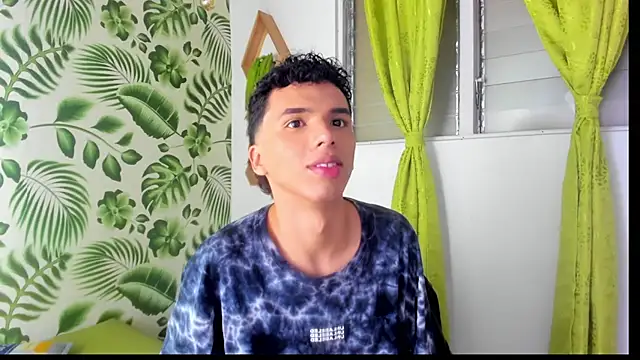 SEANTROYY online show from February 26, 4:25 am