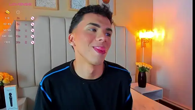 SEANTROYY online show from September 26, 3:54 am