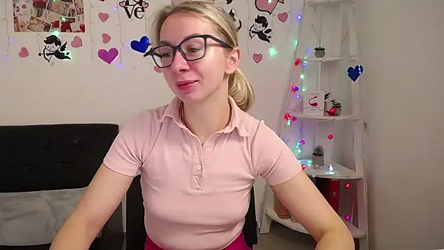 Snapshot of VasilisaSii chatting on January 25, 6:34 am VasilisaSii online show from January 25, 6:34 am