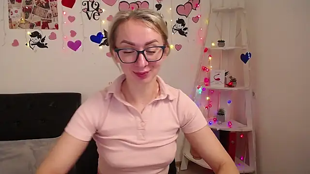 Snapshot of VasilisaSii chatting on January 25, 9:36 am VasilisaSii online show from January 25, 9:36 am