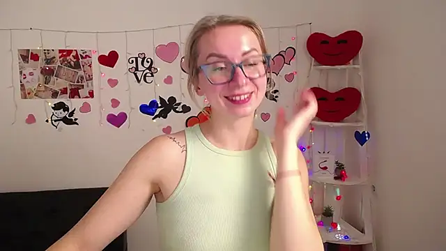 Snapshot of VasilisaSii chatting on February 3, 9:30 am VasilisaSii online show from February 3, 9:30 am