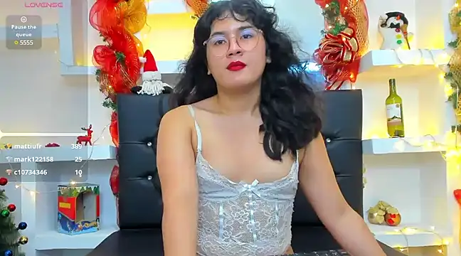 Snapshot of Elith_Berry69 chatting on December 31, 9:39 pm Elith Berry69 online show from December 31, 9:39 pm