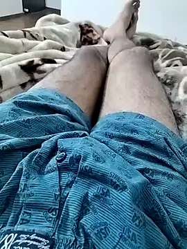 Snapshot of luckylads0037 chatting on November 14, 7:45 pm luckylads0037 online show from November 14, 7:45 pm