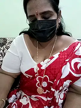 Snapshot of aila98 chatting on December 8, 8:58 pm aila98 online show from December 8, 8:58 pm