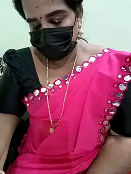 Snapshot of aila98 chatting on January 6, 9:32 pm aila98 online show from January 6, 9:32 pm