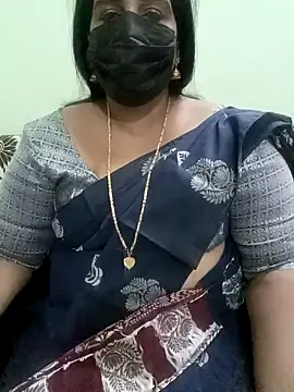 Snapshot of aila98 chatting on January 14, 6:07 pm aila98 online show from January 14, 6:07 pm
