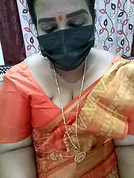 Snapshot of aila98 chatting on February 18, 9:53 pm aila98 online show from February 18, 9:53 pm