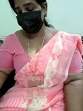 Snapshot of aila98 chatting on February 21, 6:59 pm aila98 online show from February 21, 6:59 pm