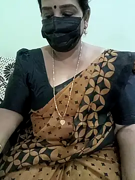 Snapshot of aila98 chatting on March 2, 2:43 pm aila98 online show from March 2, 2:43 pm