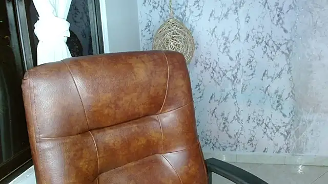 Snapshot of SofiaaCortes chatting on December 23, 3:29 am SofiaaCortes online show from December 23, 3:29 am