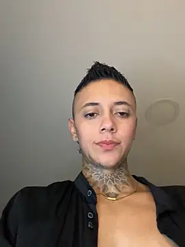  PhillipBrown online show from January 29, 8:40 am