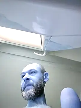 Snapshot of Andrzej-M chatting on September 18, 2:41 pm Andrzej-M online show from September 18, 2:41 pm