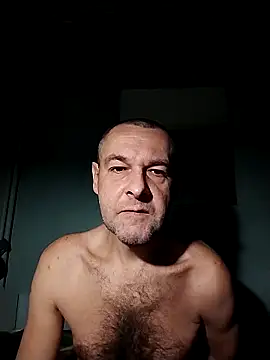 Snapshot of Andrzej-M chatting on November 2, 12:57 am Andrzej-M online show from November 2, 12:57 am