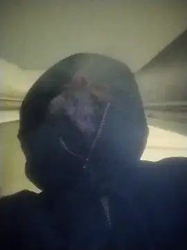 Snapshot of Andrzej-M chatting on February 14, 8:27 pm Andrzej-M online show from February 14, 8:27 pm