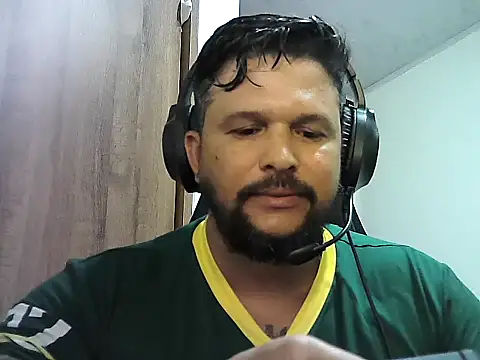 tupapito00 online show from March 18, 6:38 am