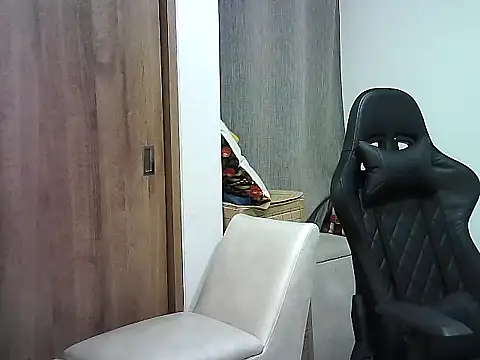 tupapito00 online show from March 21, 6:07 am