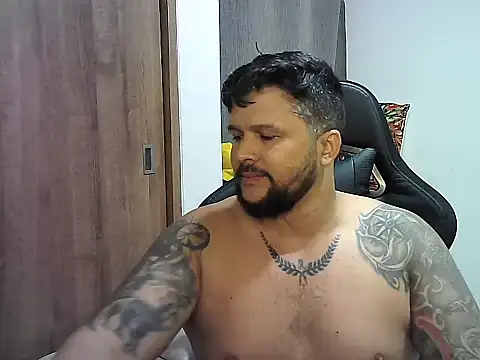 tupapito00 online show from March 22, 6:39 am