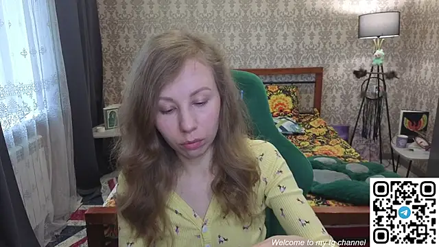 Lill Mary online show from May 7, 1:55 am