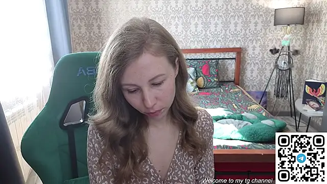Lill Mary online show from May 20, 3:02 am