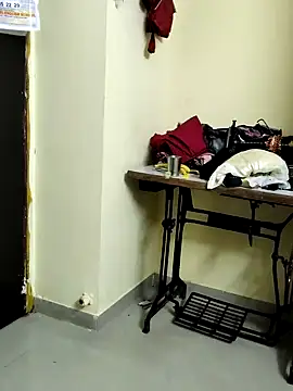 Snapshot of anuradha1432 chatting on November 9, 12:53 am anuradha1432 online show from November 9, 12:53 am