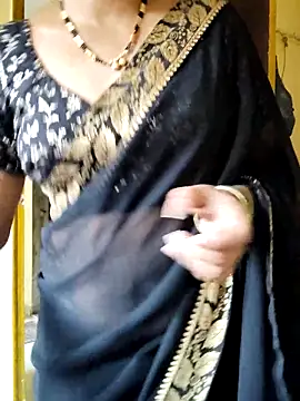 Snapshot of anuradha1432 chatting on December 23, 9:51 am anuradha1432 online show from December 23, 9:51 am