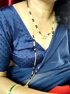 Snapshot of anuradha1432 chatting on January 11, 8:41 am anuradha1432 online show from January 11, 8:41 am