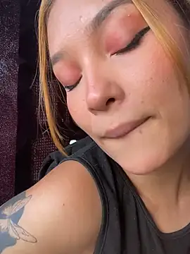 baby lizy online show from February 2, 8:19 pm