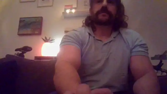 Snapshot of Mclozzz chatting on October 11, 2:44 am Mclozzz online show from October 11, 2:44 am