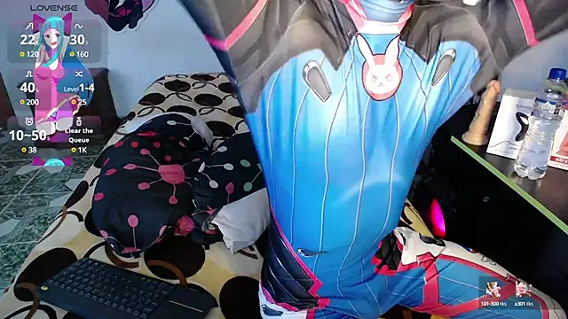 dylan fun18 online show from March 8, 10:34 pm